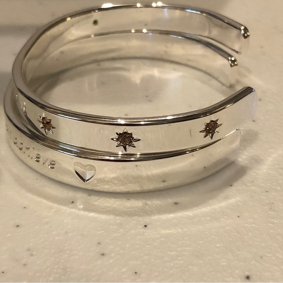 Set of 2 Mary Kay Cuff Bracelets- inspirational engraving - silver tone - Picture 4 of 12